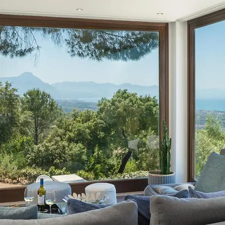 Vittoria 8, Emma * Gratteri